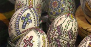 Moldoviţa se pregăteşte pentru Paşte cu tradiţii de mii de ani şi obiceiuri străvechi