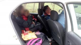 Mama dispărută alături de copil 24 de ore, într-o pădure din Braşov, va fi evaluată psihiatric (Video)