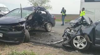 Soţ şi soţie morţi la Buzău, după ce bărbatul de 80 de ani a întors pe linie continuă, fără să se asigure (Video)
