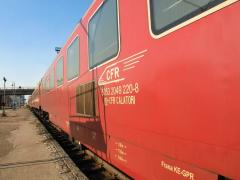 Selfie-ul pe tren ucide. CFR a lansat o campanie de conştientizare a pericolelor la care se expun amatorii de fotografii