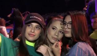 Atmosferă incendiară și ținute extravagante, în cluburile de lux de pe litoral