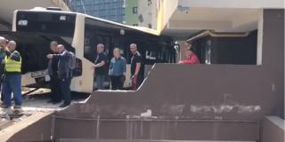 Şoferul STB îşi asumă accidentul produs la Pasajul Basarab din Bucureşti