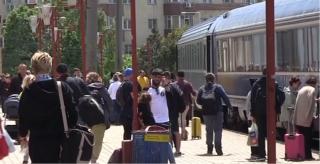 Turiştii, încântaţi de zilele libere petrecute pe litoral