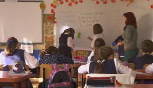 Vacanța elevilor s-a încheiat. La clasa a II-a începe marți Evaluarea Națională