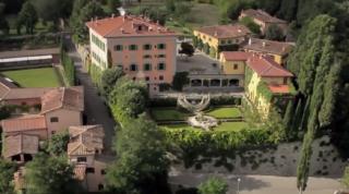 Castelul Ferragamo din inima Toscanei, o destinaţie inedită de vacanţă (Video)