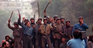 Rechizitoriul din dosarul Mineriadei, desfiinţat de Instanţa Supremă