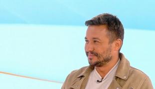 Părul creţ şi tunsorile bob, la modă în 2019