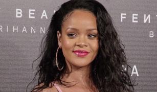 Rihanna își face casă de modă - „Fenty"