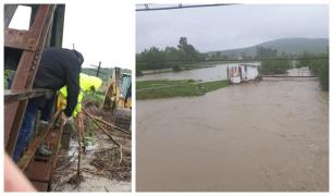 Evacuări masive la Bistriţa, după ce râul Budac a ieşit din matcă (Video)