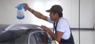 O spălătorie auto din Bucureşti a angajat nepalezi