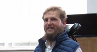 Mihai Neșu și-a lansat prima carte denumită "Complex natural pentru detoxifierea sufletului"