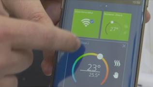 Casele inteligente controlate de la distanţă, atracția unui târg din București