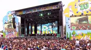 Forza ZU a scris un nou capitol, la Galaţi. Zeci de mii de oameni au venit să-şi vadă artiştii preferaţi (Video)