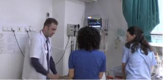 Reacţia medicului bătut de un pacient în incinta Spitalului Roman (Video)