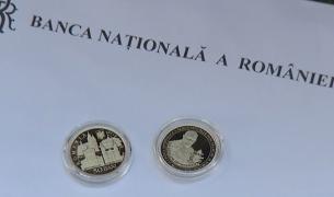 BNR a lansat o serie de monede speciale cu ocazia vizitei Papei Francisc