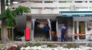 Urs gonit cu spray lacrimogen dintr-o cofetărie, la Băile Tușnad