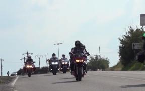 Motociclişti din întreaga ţară au reabilitat locuinţele din Tulcea în care trăiesc copii instituţionalizaţi (Video)