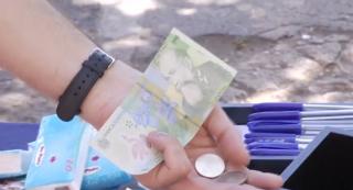 Experiment Observator. Cât timp poate sta o tarabă nesupravegheată până când o persoană va lua ceva fără să plătească