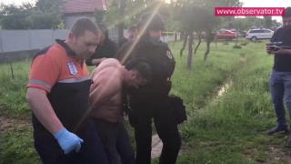 Criminalul poliţistului Cristian Amariei, dus cu ambulanţa la spital. Ionel Lepa este rănit (Video)