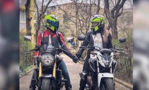 Motociclismul, tot mai popular printre femei. Experienţe din trafic (Video)