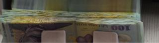 Puţini români ştiu cum să-şi administreze banii