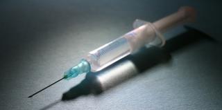 Tineri bănuiţi de implicare în cazul persoanelor înţepate cu ace, la Alba Iulia