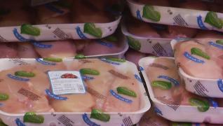 Indiferent ce tip de carne consumăm, albă sau roșie, nivelul colesterolului creşte la fel de mult (Video)