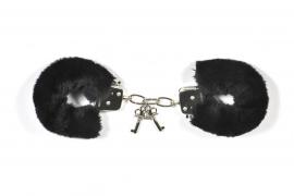 A visat la o partidă fierbinte de amor, dar a fost jefuit după blocuri în Timişoara