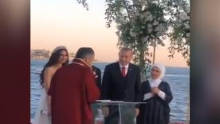 Erdogan, invitat de marcă la nunta fotbalistului Mesut Ozil (Video)