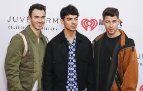 Frații Jonas suferă după încheierea seriei Game of Thrones (Video)