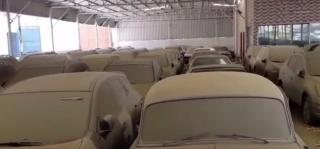 Sute de Ferrari, Rolls Royce, Bentley şi Lamborghini, într-un cimitir de mașini din Dubai