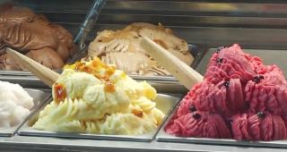 Îngheţata bio, desertul ideal chiar şi pentru vegani, diabetici sau cei aflaţi la dietă (Video)