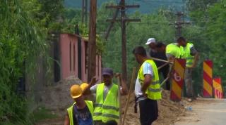 O localnică din Micești, Argeș, a demis primarul și a adus gaze în comună