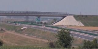 Şoferul care a intrat cu maşina în mistreţi pe Autostrada Soarelui: "Pentru mine este daună totală"