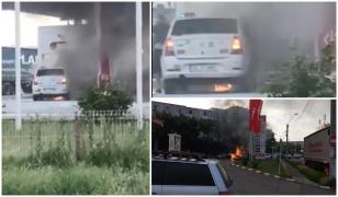 Flăcări în benzinărie, un taxi a luat foc lângă pompă, la Galaţi (video)