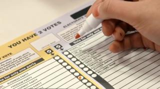 Măsuri disperate pentru a spori numărul de votanţi la alegeri în Noua Zeelandă (Video)