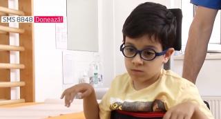 Vreau să ajut! David suferă de tetrapareza spastică şi are nevoie de ajutor