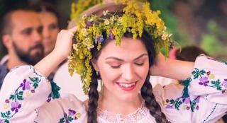 Sărbătoarea aşteptată cu nerăbdare de tinere: Sânzienele sau Drăgaica (Video)