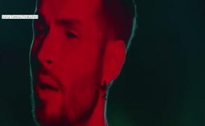 Randi îşi îndeamnă fanii să creadă în iubire cu noua sa piesă, "Inimi" (Video)