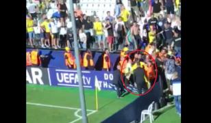 Video cu momentul în care Cristi Manea se bate cu suporterii, la Cesena. Iubita lui, lovită cu piciorul în faţă