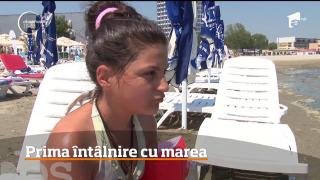 11 elevi cu rezultate bune la școală, prima întâlnire cu marea (Video)