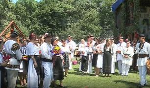 Târgul de fete din Valea Gurghiului, o sărbătoare a dragostei