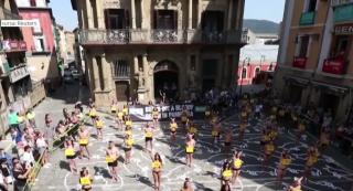 Proteste pentru interzicerrea curselor cu tauri la Pamplona