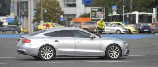 Şoferii indisciplinaţi ar putea fi pedepsiţi mai aspru, conform unui proiect de lege