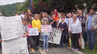 Procuroarea care a bruscat-o pe Sorina este urmărită penal. Riscă suspendarea din magistratură