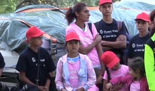 Momentul în care cei 200 de copii sărmani din Iași văd pentru prima dată marea (Video)