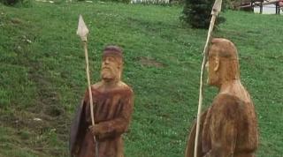 Festivalul Naţional al Sculptorilor cu Drujba are loc într-o localitate din Vâlcea