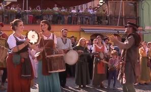 Cetatea Sighişoarei a fost luată cu asalt de petrecăreţi, cu ocazia unui festival unic