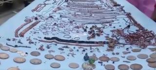 O femeie din India a mâncat bani și bijuterii în valoare de 53 de mii de lire sterline