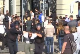 Violențe la Moscova. 1000 de oameni au fost arestați de polițiști